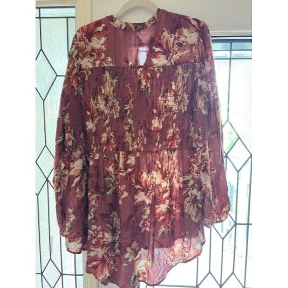 TORRID Top Blouse Size 2 (2X)Peasant Babydoll Floral Boho Lightweight Plus Size - Picture 5 of 6